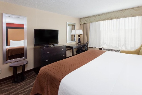 Holiday Inn Shreveport Downtown image 20